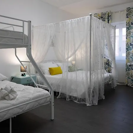 Sweet Mare Blu Guest house